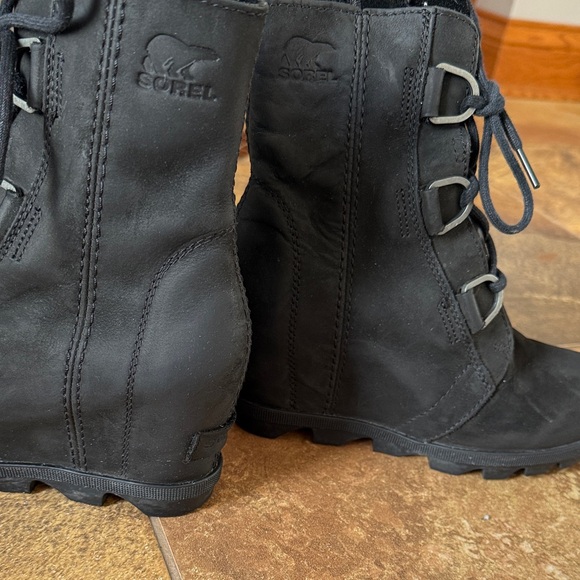 Sorel Black Lace-Up Boots - Picture 4 of 6